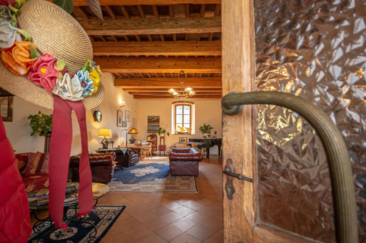Agriturismo Casa Montecucco Giuncarico Eksteriør billede
